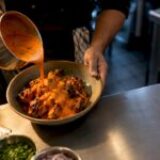 El origen del tikka masala: entre Glasgow, Punjab y una leyenda compartida
